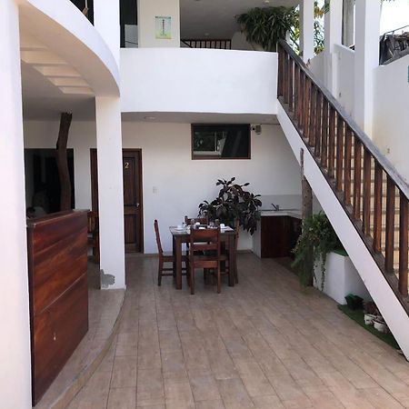 Carpao Lodging Galapagos Puerto Ayora  Extérieur photo