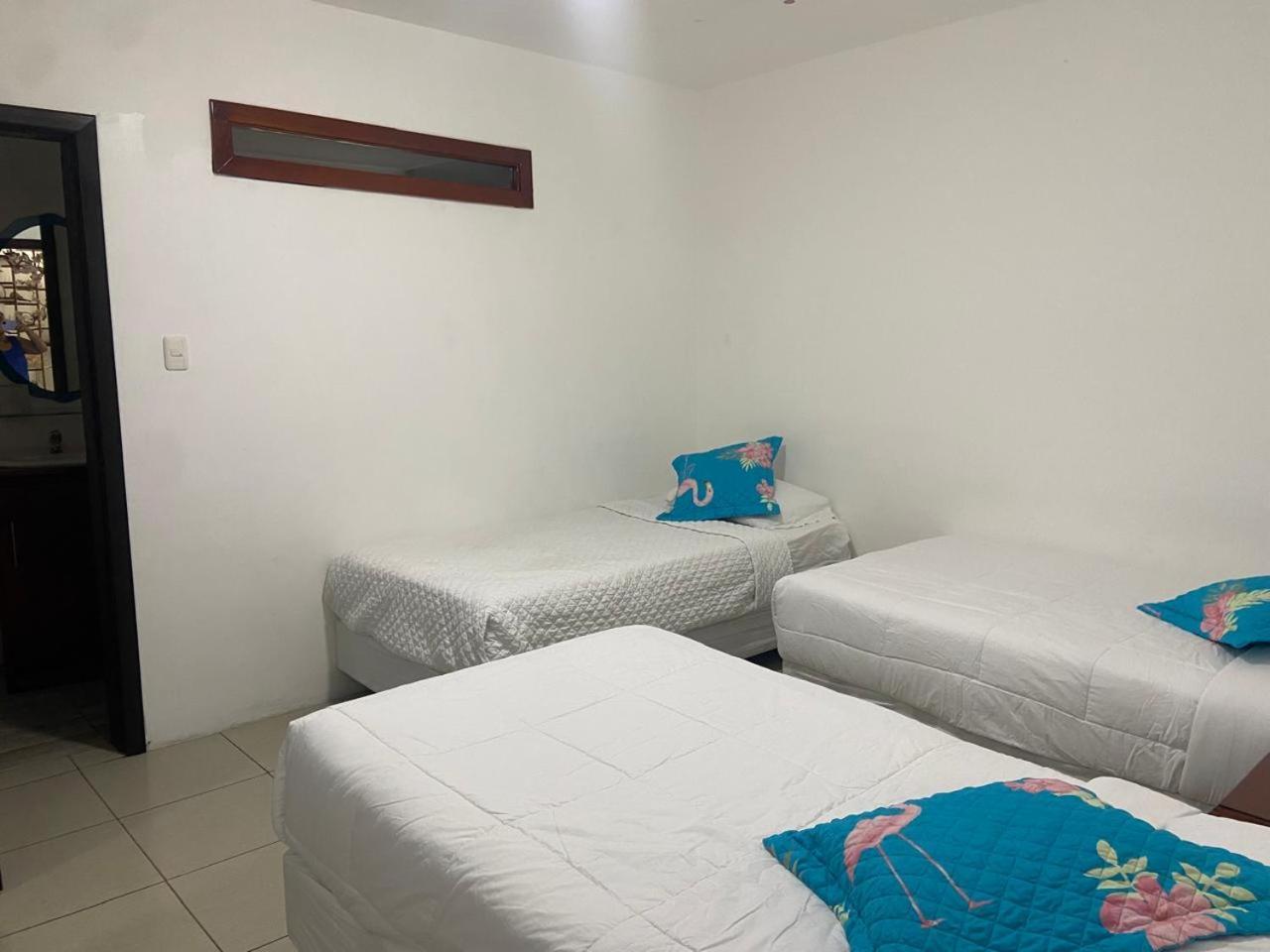 Carpao Lodging Galapagos Puerto Ayora  Extérieur photo